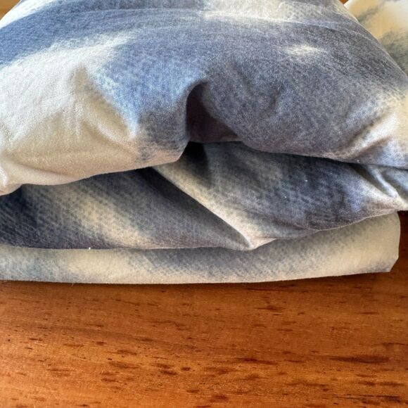 Pottery Barn Teen Swell Lofty Cotton Quilted Pillow Standard Sham Set Blue Multi - Picture 3 of 10